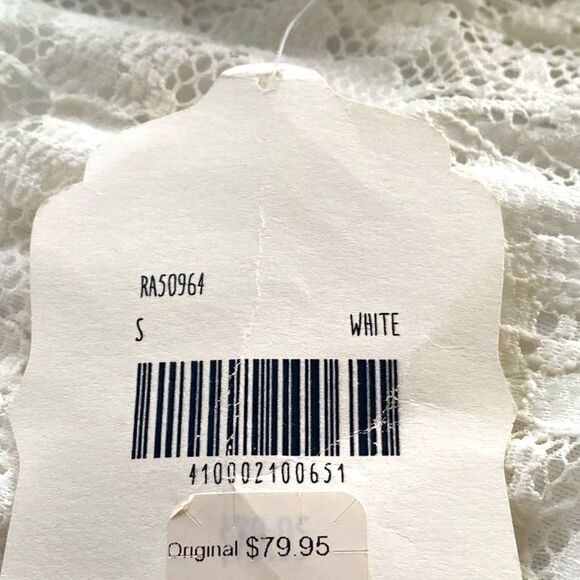 ✨🆕✨Altar’d State Elegant Lace with Pearl Crystal Band Lined Dress ✨ 👗 ✨ - Picture 12 of 13